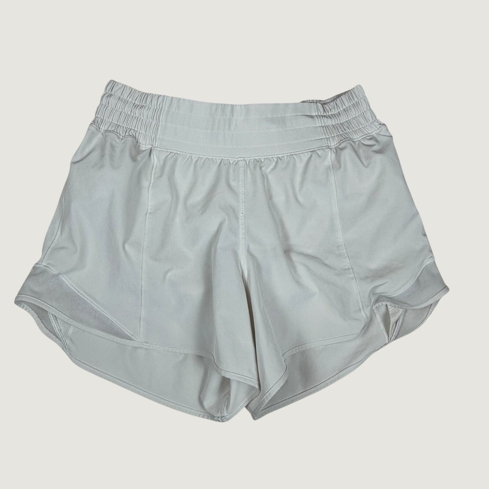 Lululemon Hotty Hot High-Rise Lined Short 4 Bone Gray LW7ARIT Size 6